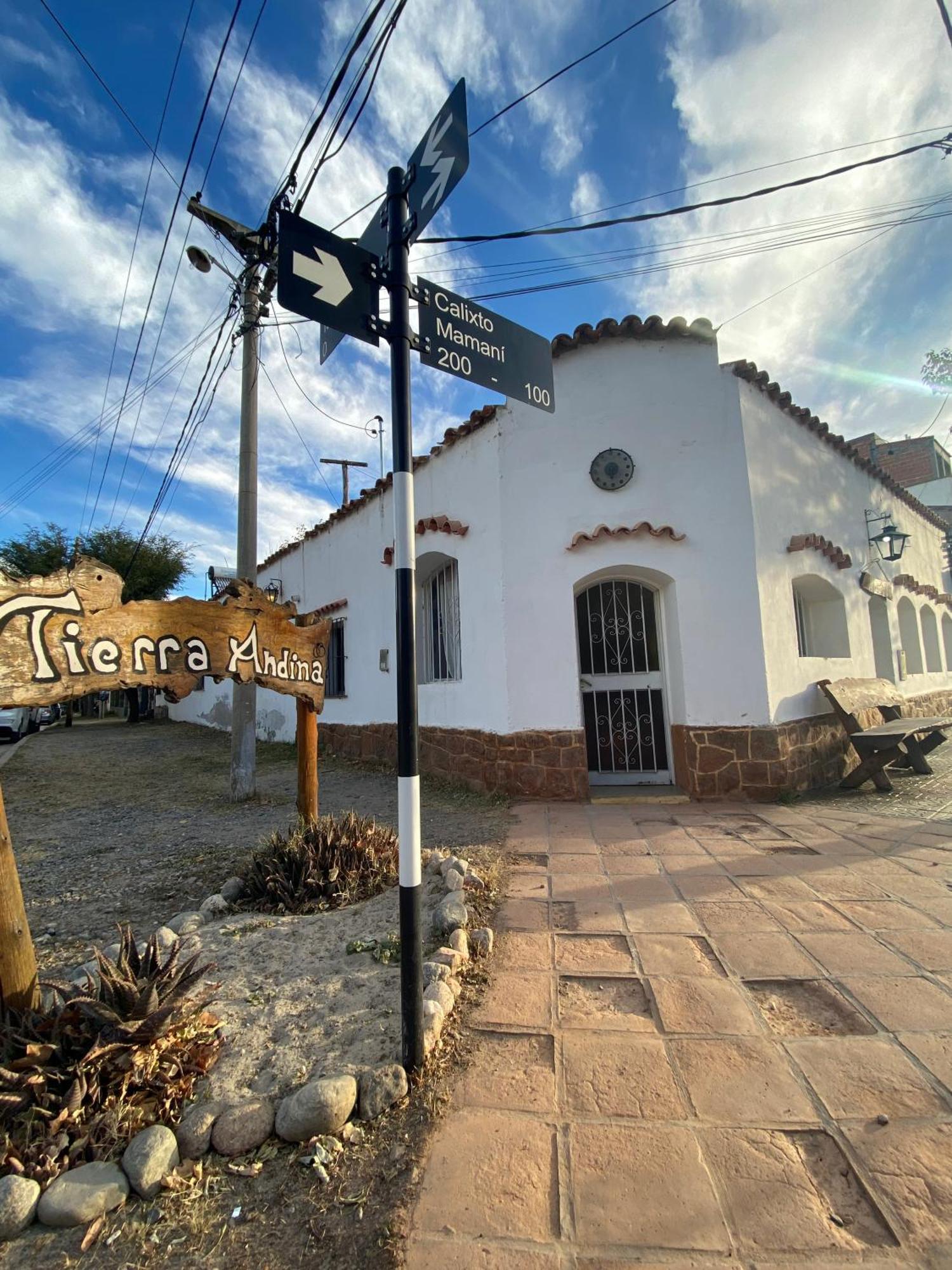 Hostal Tierra Andina Cafayate Exterior foto
