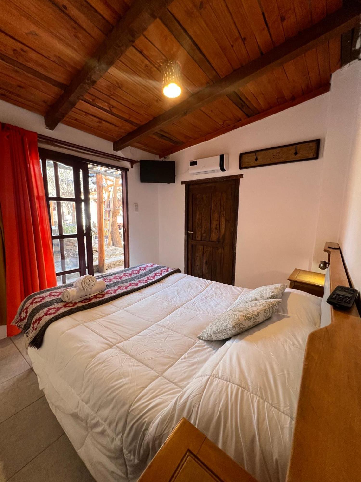 Hostal Tierra Andina Cafayate Exterior foto