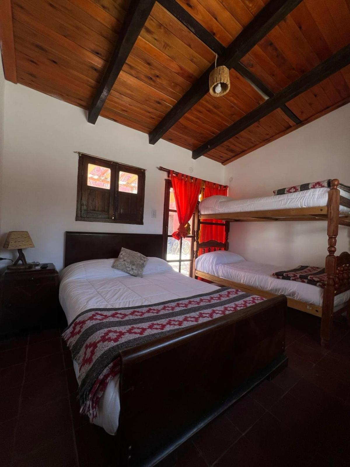 Hostal Tierra Andina Cafayate Exterior foto