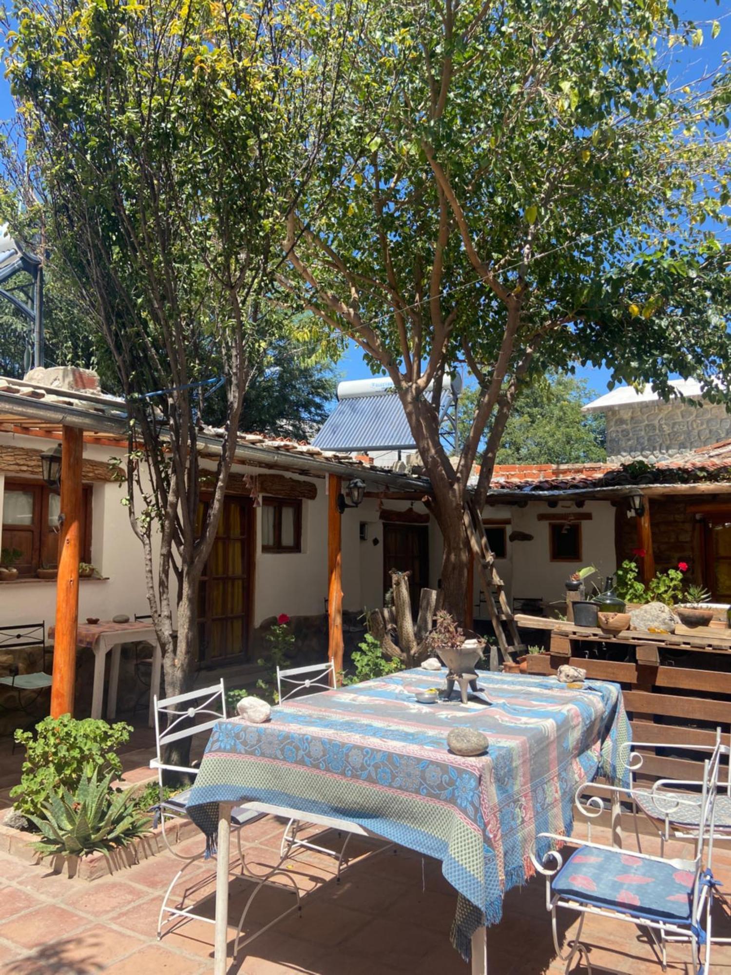 Hostal Tierra Andina Cafayate Exterior foto